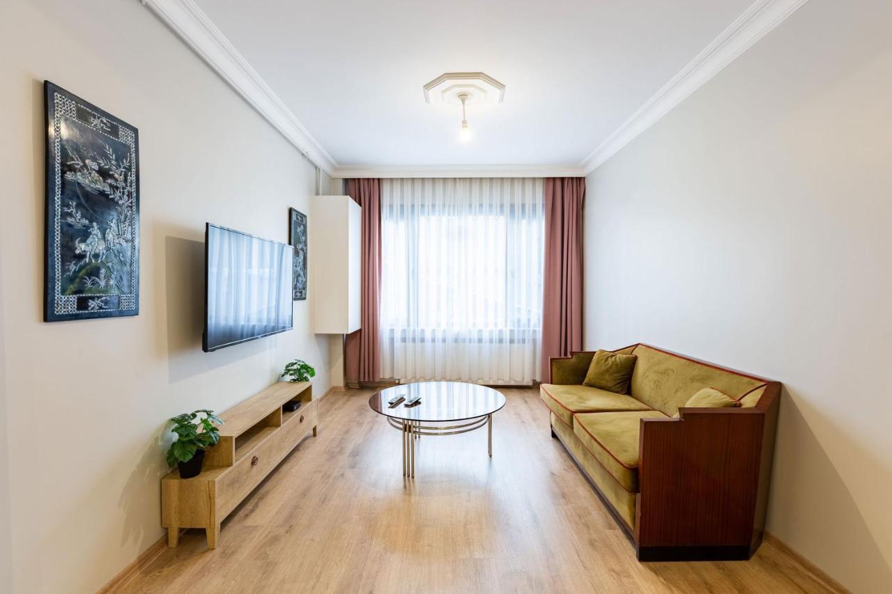 Apartament Lovely Central Flat Near Osmanbey Metro Station In Sisli
