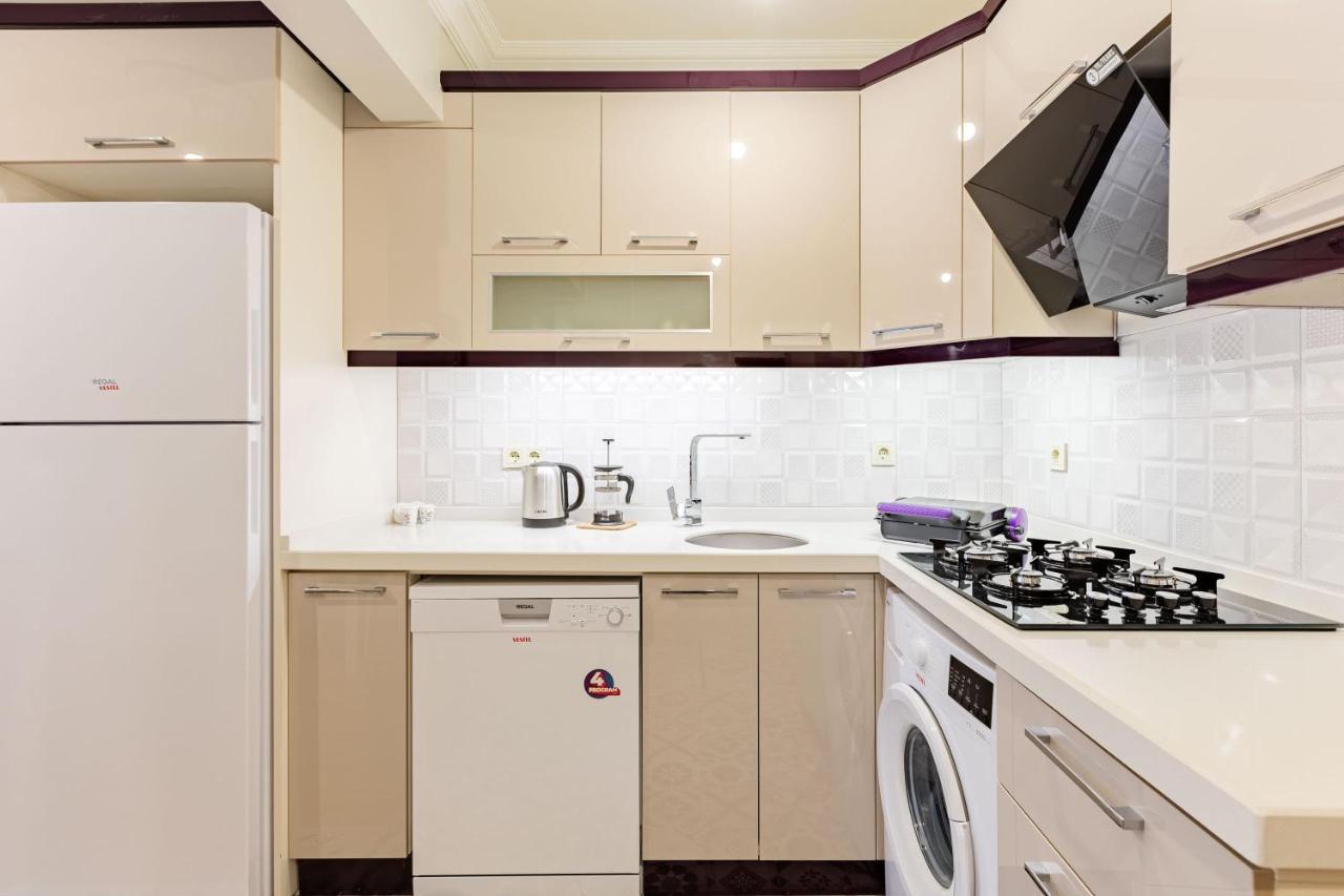 Lovely Central Flat Near Osmanbey Metro Station In Sisli Istanbul