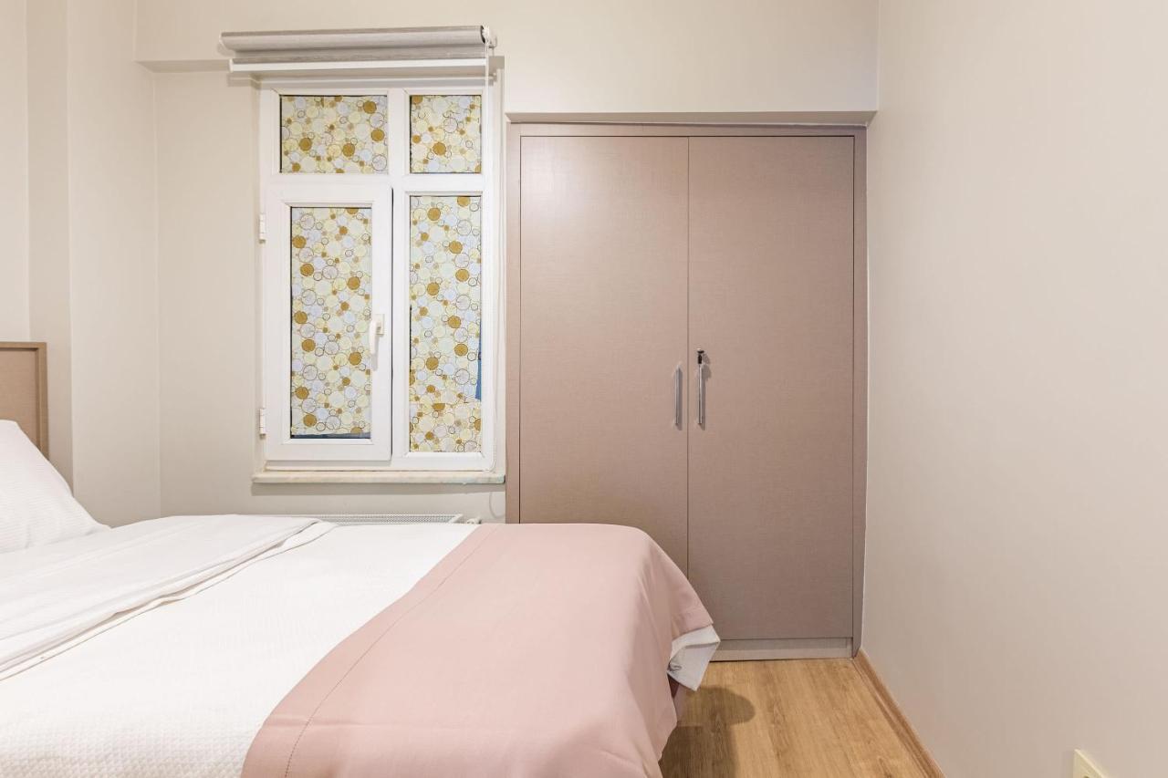 Lovely Central Flat Near Osmanbey Metro Station In Sisli Istanbul