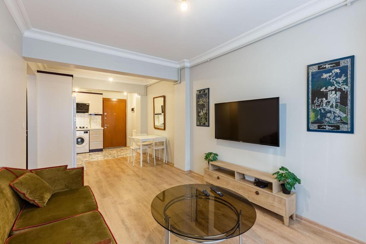 Lovely Central Flat Near Osmanbey Metro Station In Sisli